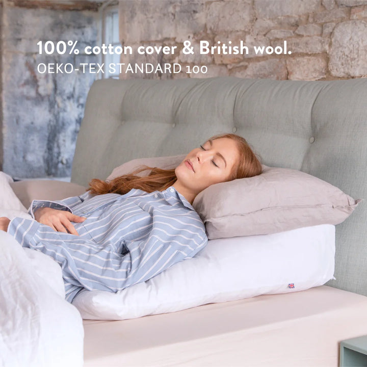 British Wool Bed Wedge Pillow with a 100% cotton cover & organic UK wool. OEKO-TEX standard 100. 