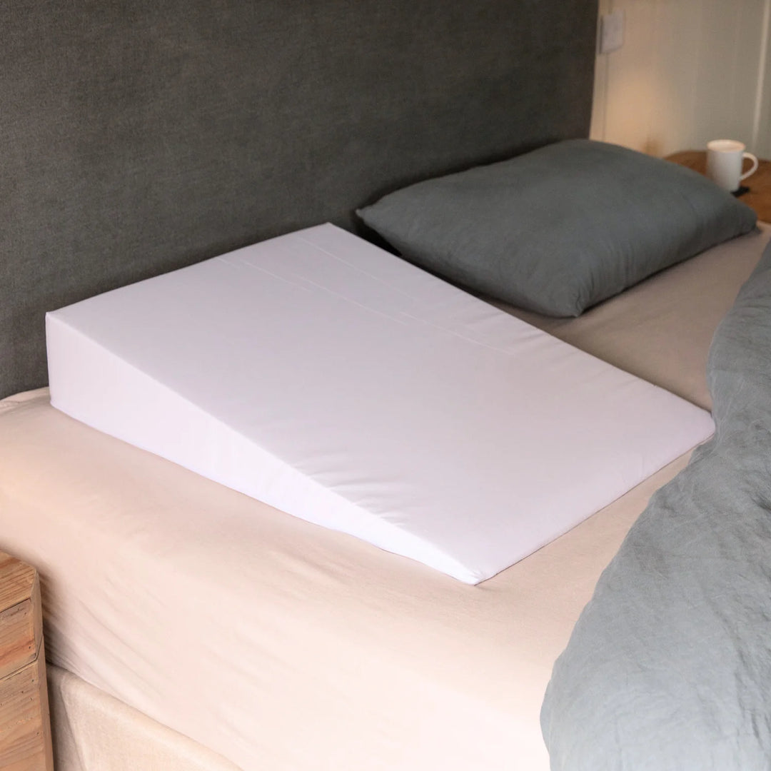 Bed Wedge Cover - Putnams