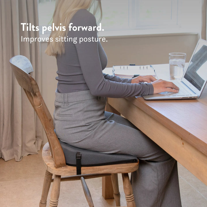 Sitzkeil aus Memory-Schaumstoff für das Steißbein (3¾")