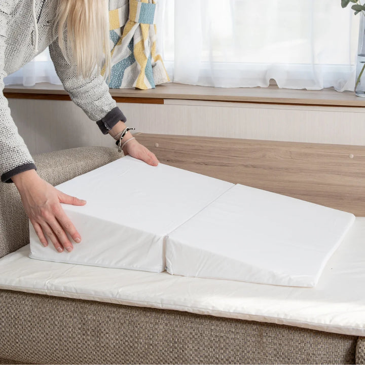 Travel Bed Wedge Cover - Putnams